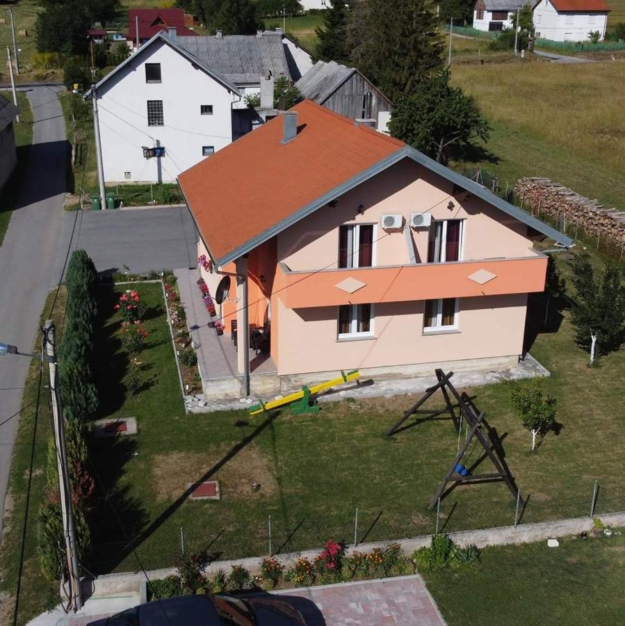 Guest House Macic Korenica Zewnętrze zdjęcie