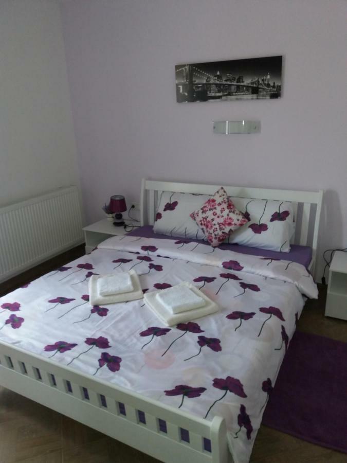 Guest House Macic Korenica Zewnętrze zdjęcie